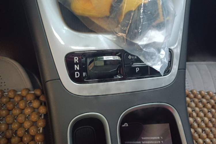Used Geely Galaxy Geome 2025 310km Youth Edition Gear Lever
