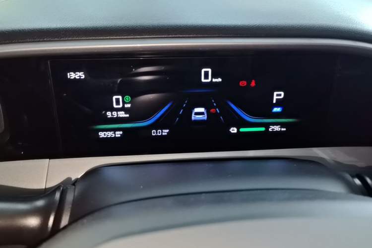 Used Geely Galaxy Geome 2025 310km Dream Edition Instrument Cluster