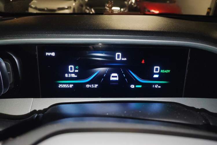 Used Geely Galaxy Geome 2025 310km Youth Edition Instrument Cluster
