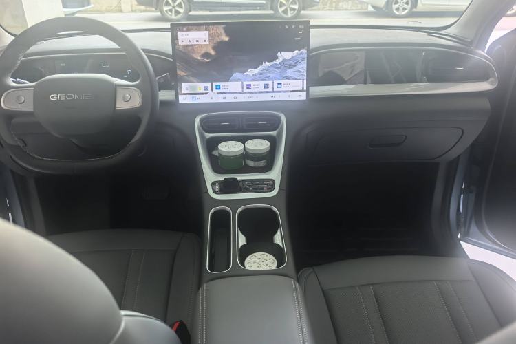 Used Geely Galaxy Geome 2025 310km Dream Edition Interior 1