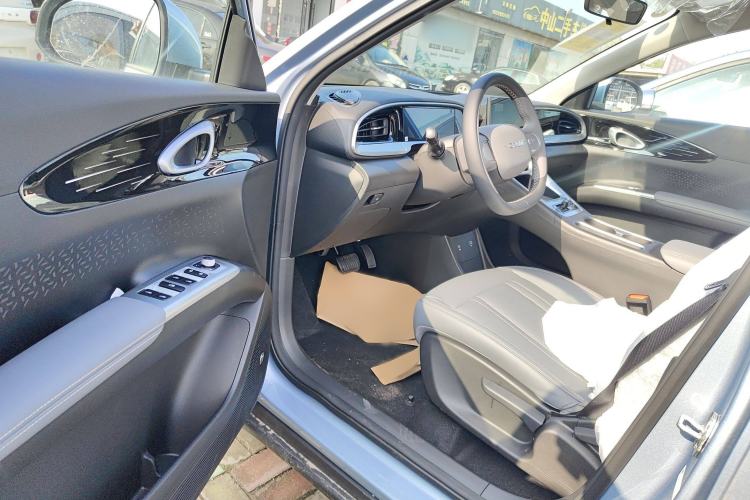 Used Geely Galaxy Geome 2025 310km Youth Edition Interior 2