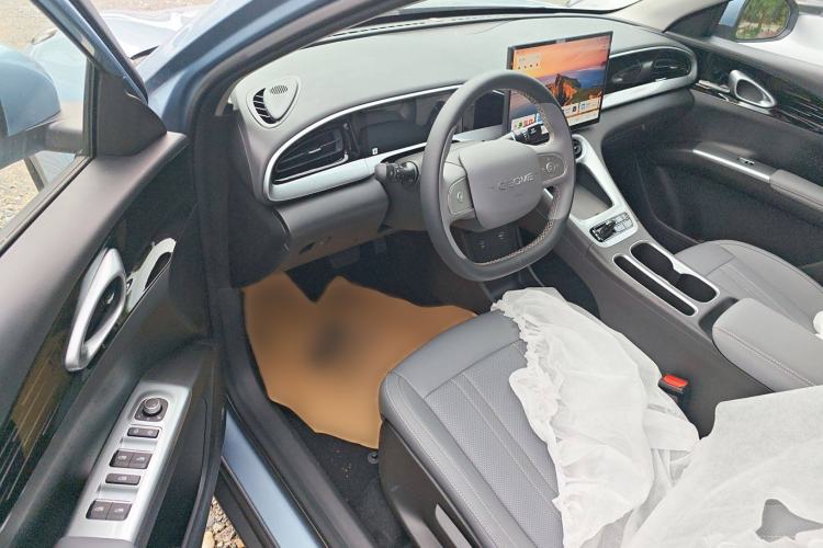 Used Geely Galaxy Geome 2025 310km Dream Edition Interior 2