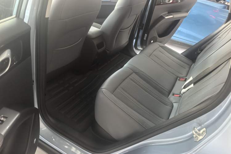 Used Geely Galaxy Geome 2025 310km Dream Edition Interior 2