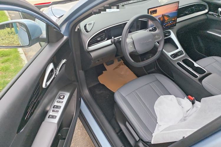 Used Geely Galaxy Geome 2025 310km Dream Edition Interior 2