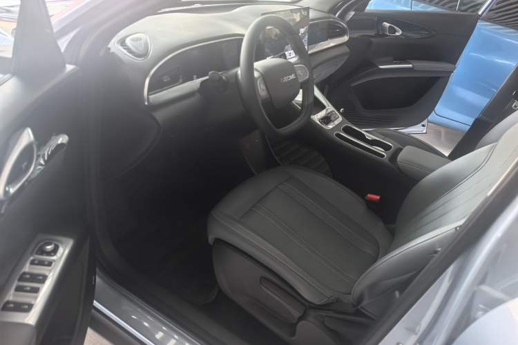 Used Geely Galaxy Geome 2025 310km Dream Edition Interior 3
