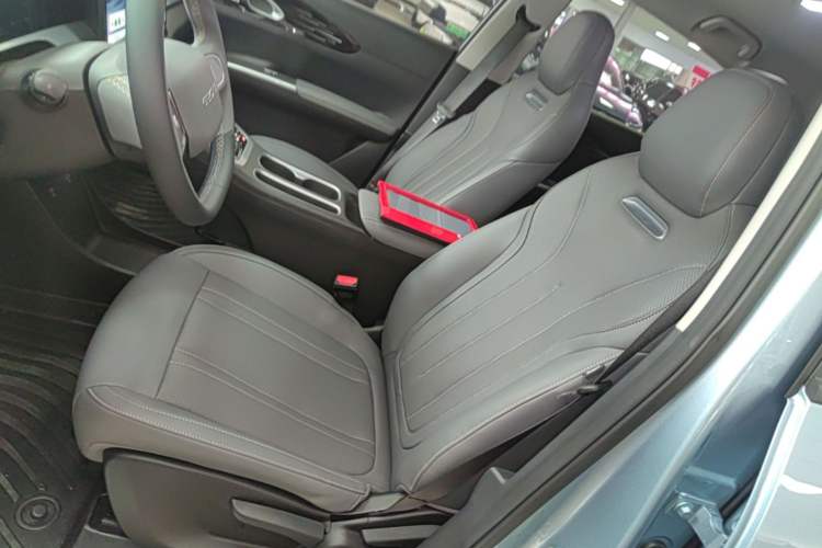 Used Geely Galaxy Geome 2025 310km Dream Edition Left Front Seat
