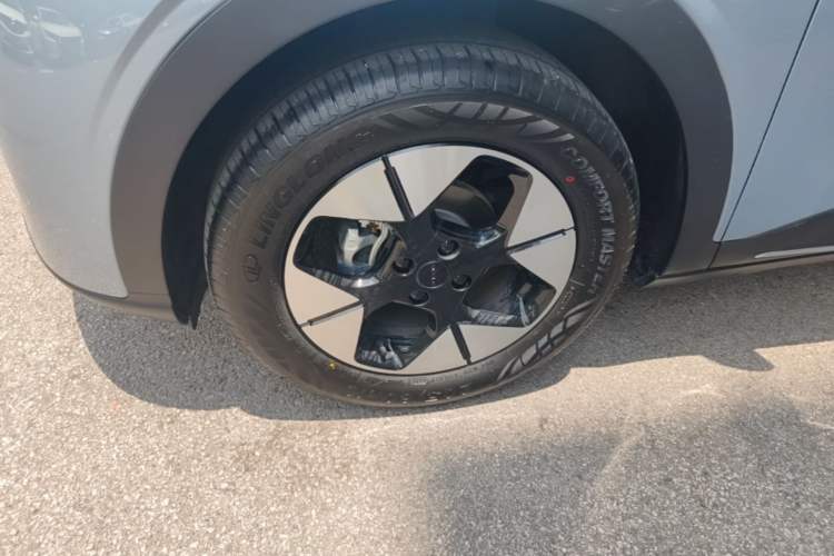 Used Geely Galaxy Geome 2025 310km Dream Edition Left Front Wheel Hub