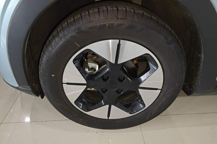 Used Geely Galaxy Geome 2025 310km Dream Edition Left Front Wheel Hub