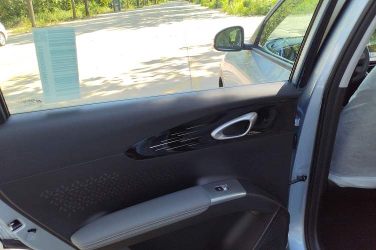 Used Geely Galaxy Geome 2025 310km Dream Edition Left Rear Door Interior