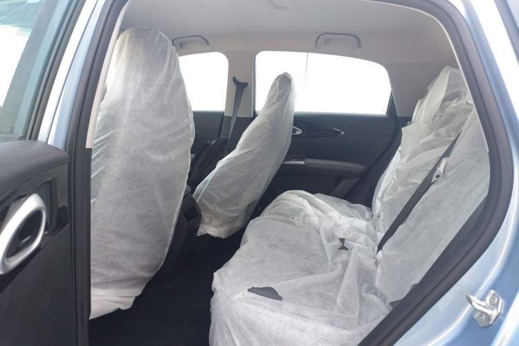 Used Geely Galaxy Geome 2025 310km Youth Edition Left Rear Seat