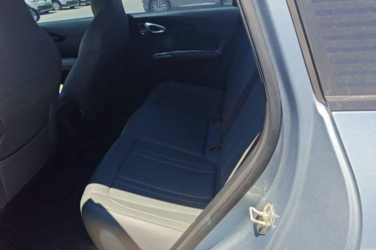 Used Geely Galaxy Geome 2025 310km Youth Edition Left Rear Seat