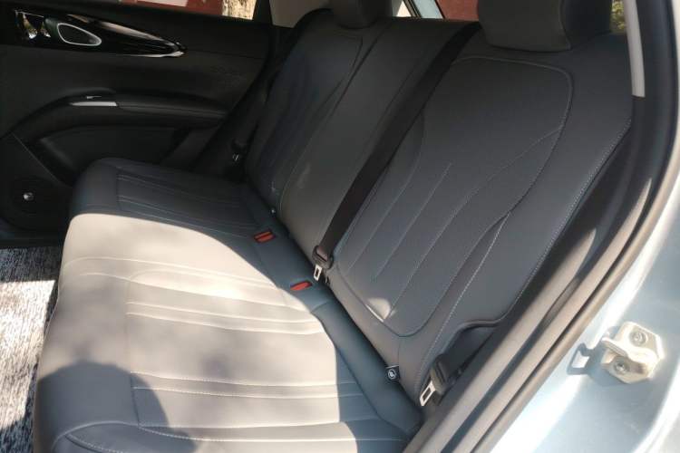 Used Geely Galaxy Geome 2025 310km Youth Edition Left Rear Seat