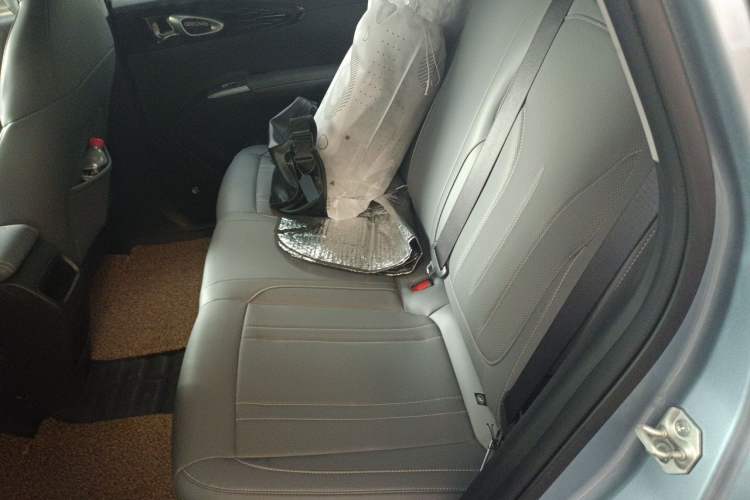 Used Geely Galaxy Geome 2025 310km Youth Edition Left Rear Seat
