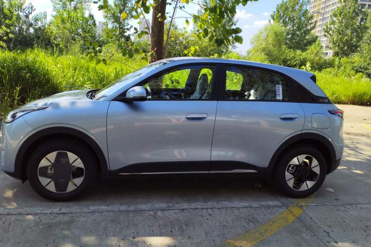 Used Geely Galaxy Geome 2025 310km Dream Edition Left Side