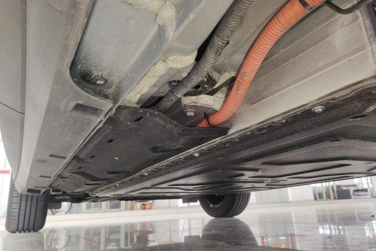 Used Geely Galaxy Geome 2025 410 km Free Version Left Side Sill
