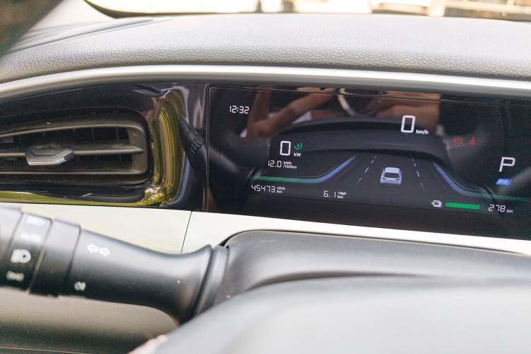 Used Geely Galaxy Geome 2025 310km Dream Edition Odometer Close Up
