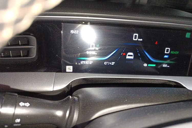 Used Geely Galaxy Geome 2025 310km Youth Edition Odometer Close Up