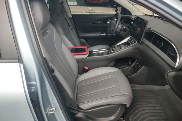 Used Geely Galaxy Geome 2025 310km Dream Edition Right Front Seat
