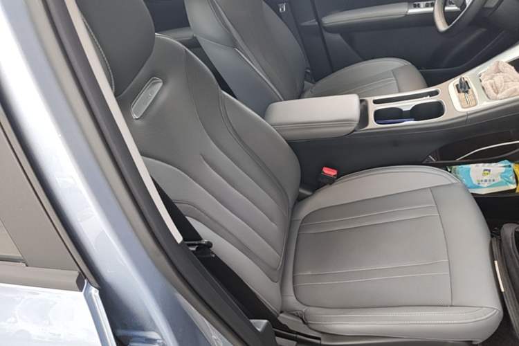 Used Geely Galaxy Geome 2025 310km Youth Edition Right Front Seat