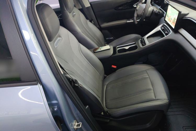 Used Geely Galaxy Geome 2025 310km Youth Edition Right Front Seat