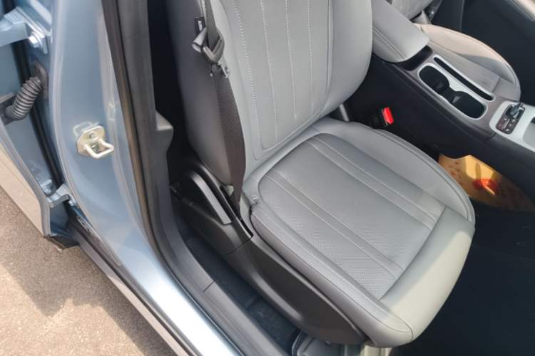 Used Geely Galaxy Geome 2025 310km Dream Edition Right Front Seat