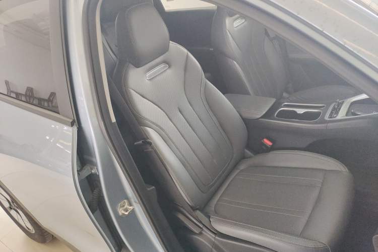 Used Geely Galaxy Geome 2025 410 km Free Version Right Front Seat