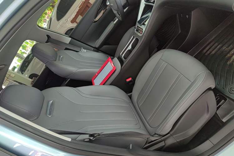 Used Geely Galaxy Geome 2025 310km Dream Edition Right Front Seat