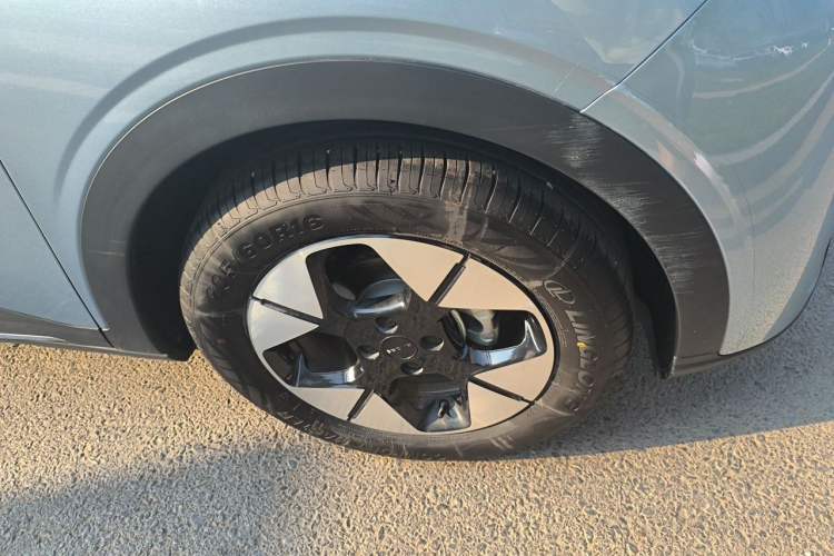 Used Geely Galaxy Geome 2025 310km Dream Edition Right Front Wheel Hub