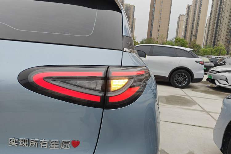Used Geely Galaxy Geome 2025 UP 410km Exploration Edition Right Rear Taillight