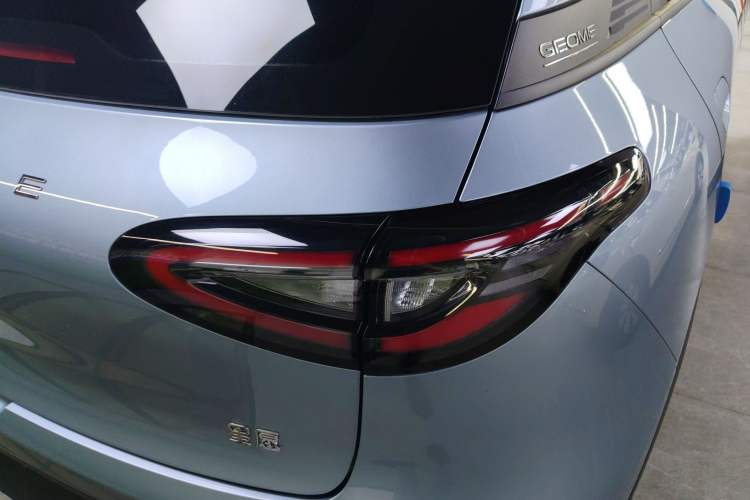 Used Geely Galaxy Geome 2025 310km Youth Edition Right Rear Taillight