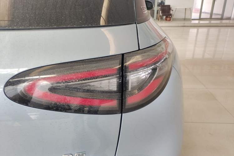 Used Geely Galaxy Geome 2025 410 km Free Version Right Rear Taillight