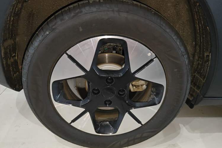 Used Geely Galaxy Geome 2025 310km Dream Edition Right Rear Wheel Hub