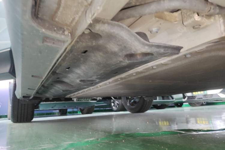 Used Geely Galaxy Geome 2025 310km Youth Edition Right Side Sill
