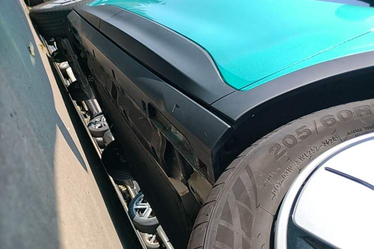 Used Geely Galaxy Geome 2025 310km Youth Edition Right Side Sill