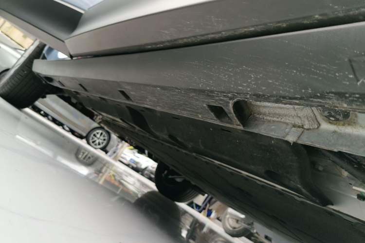 Used Geely Galaxy Geome 2025 310km Youth Edition Right Side Sill