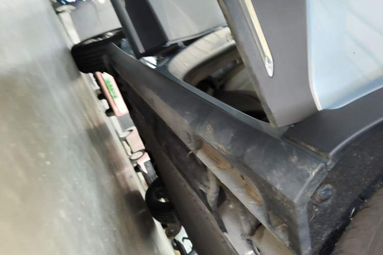 Used Geely Galaxy Geome 2025 310km Dream Edition Right Side Sill