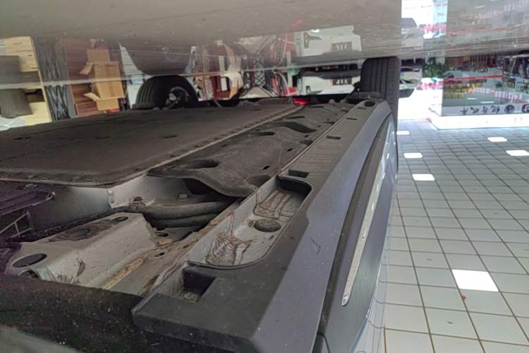 Used Geely Galaxy Geome 2025 310km Dream Edition Right Side Sill