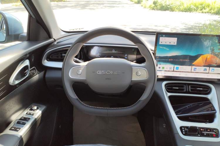 Used Geely Galaxy Geome 2025 310km Dream Edition Steering Wheel