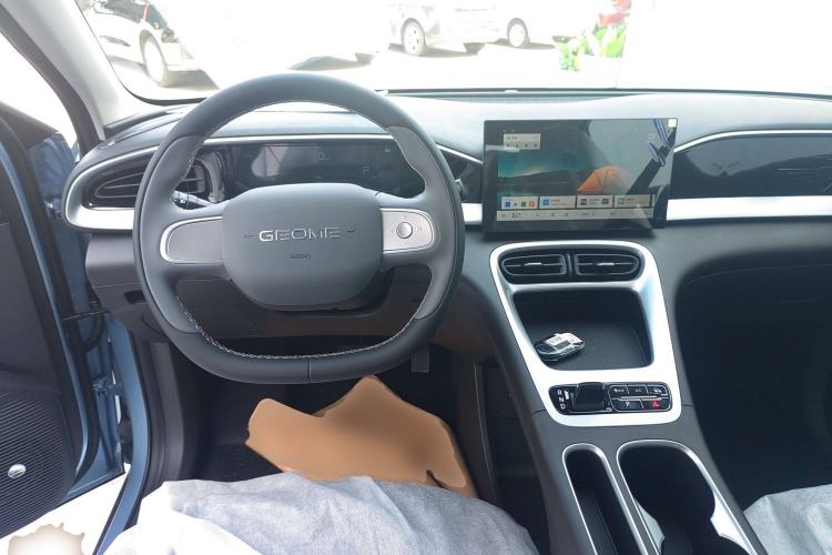 Used Geely Galaxy Geome 2025 310km Youth Edition Steering Wheel