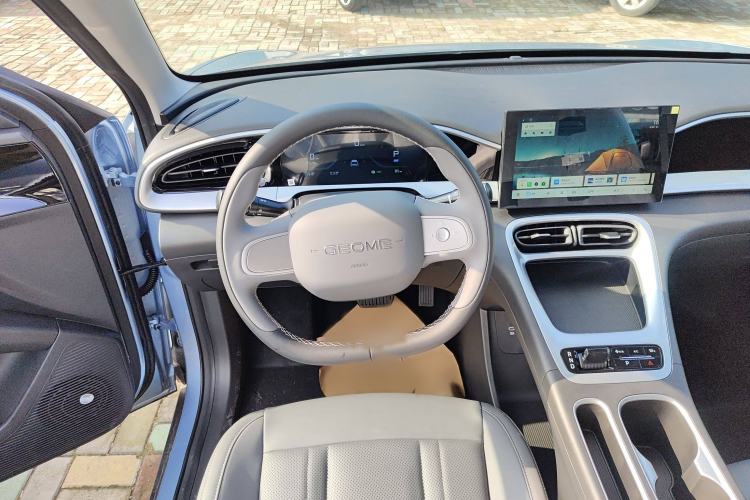 Used Geely Galaxy Geome 2025 310km Youth Edition Steering Wheel