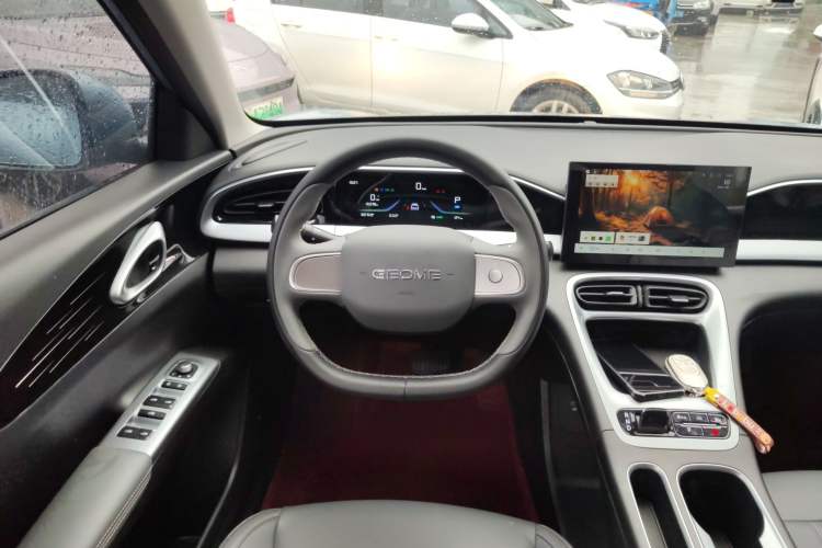 Used Geely Galaxy Geome 2025 310km Youth Edition Steering Wheel
