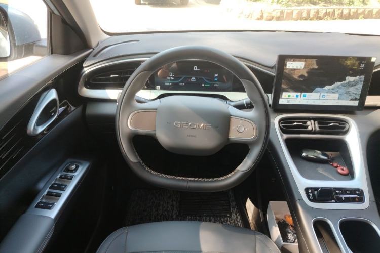 Used Geely Galaxy Geome 2025 310km Youth Edition Steering Wheel