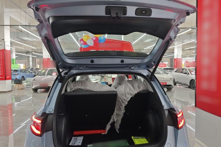 Used Geely Galaxy Geome 2025 310km Dream Edition Trunk
