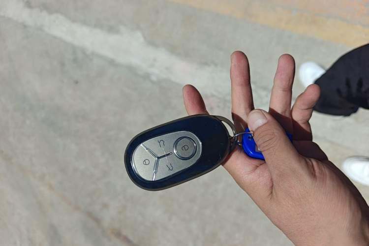Used Geely Galaxy Geome 2025 310km Youth Edition Vehicle Key