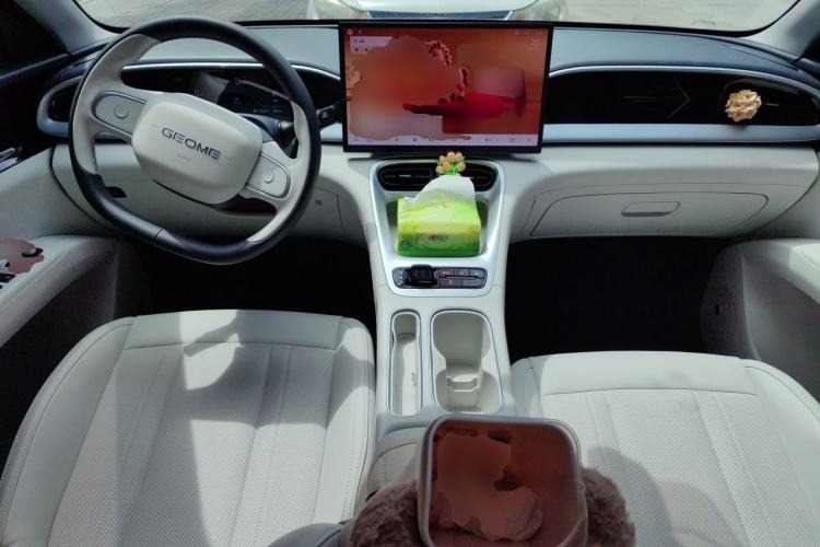 Used Geely Galaxy Geome 2025 310km Dream Edition Center Console