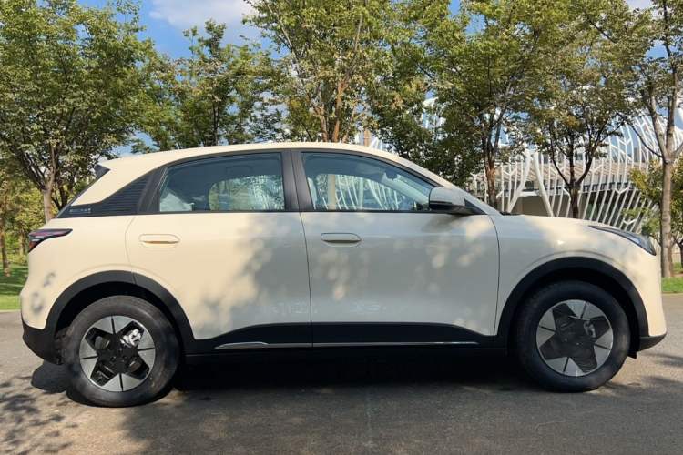 Used Geely Galaxy Geome 2025 310km Dream Edition Exterior 3