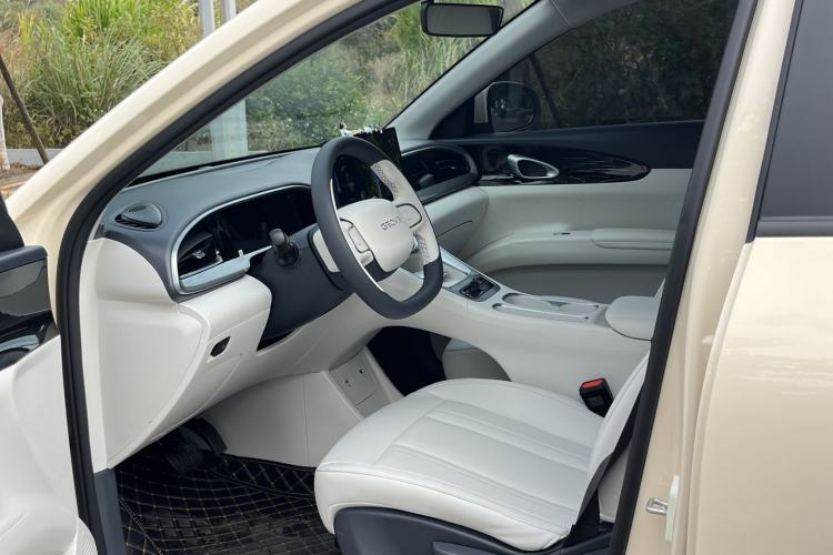 Used Geely Galaxy Geome 2025 310km Dream Edition Interior 1