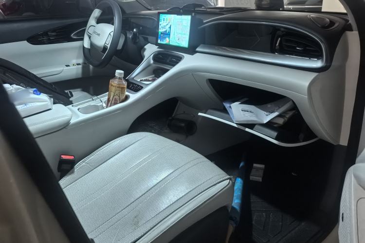 Used Geely Galaxy Geome 2025 310km Youth Edition Interior 4