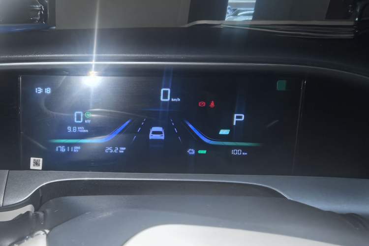 Used Geely Galaxy Geome 2025 310km Youth Edition Odometer Close Up