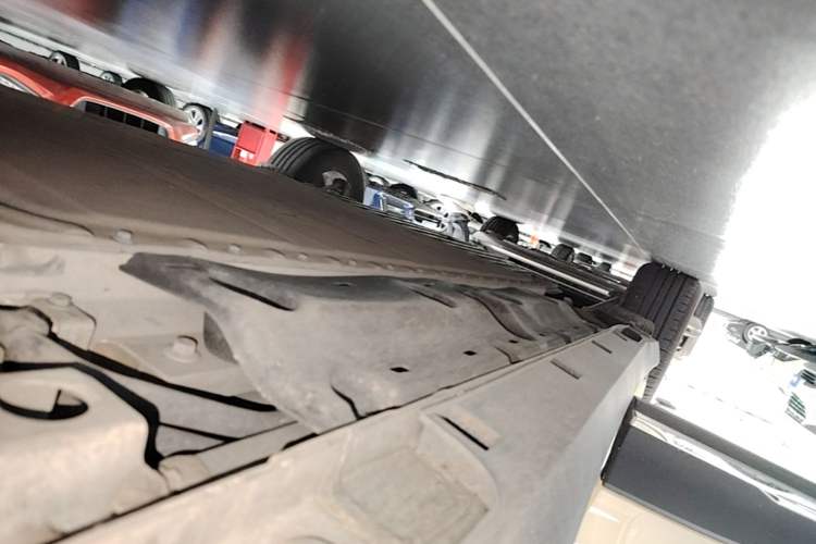 Used Geely Galaxy Geome 2025 UP 410km Exploration Edition Right Side Sill